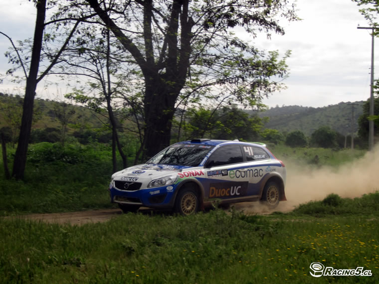 Jorge-RIquelme-Rally-Mobil-3