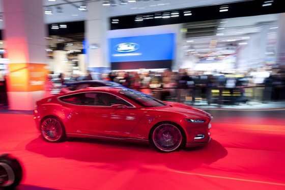 Ford-Evos-Concept-58