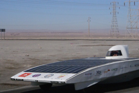 Antakari camino a Iquique, donde fue coronado como el primer campeón de una carrera solar en Latinoamérica. (Imagen: Atacama Solar Challenge)