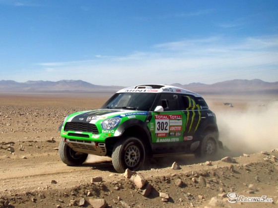 Stephane Peterhansel le entregó el Dakar 2012 a MINI. 