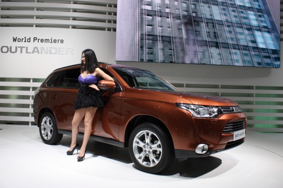 000-2012-mitsubishi-outlander-concept