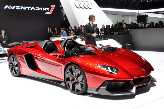 01-lamborghini-aventador-j-geneva