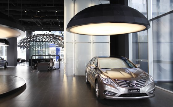 Showroom Premium Hyundai - Edificio Corporativo Minvest
