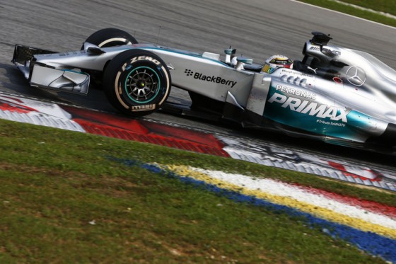 Lewis Hamilton F1 Mercedes Malasia 2014 02