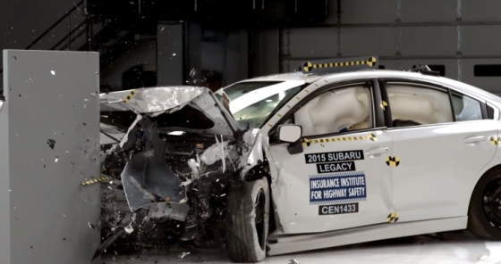 2015-subaru-legacy-outback-earn-top-safety-pick-rating-from-iihs-video-85444-7