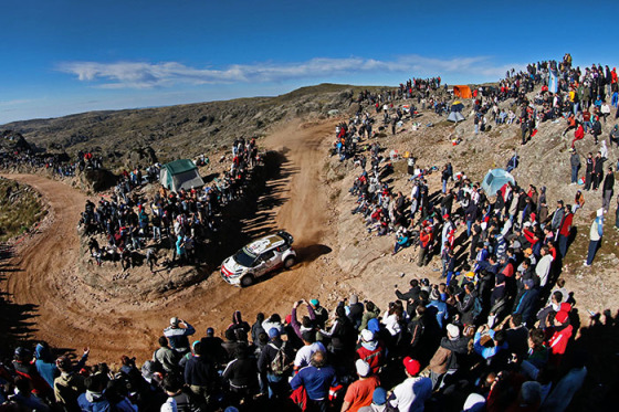 Con un increíble marco de público Argentina una vez más pasó la prueba con una fecha del WRC. Deberíamos comenzar a a aprender en Chile.