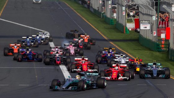 Largada del Gran Premio de Australia. Foto gentileza de Sutton Images. 